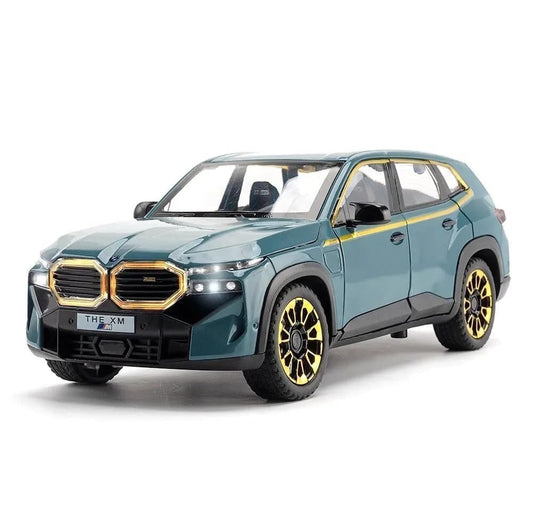 BMW XM 1:18 Diecast Scale Model Car