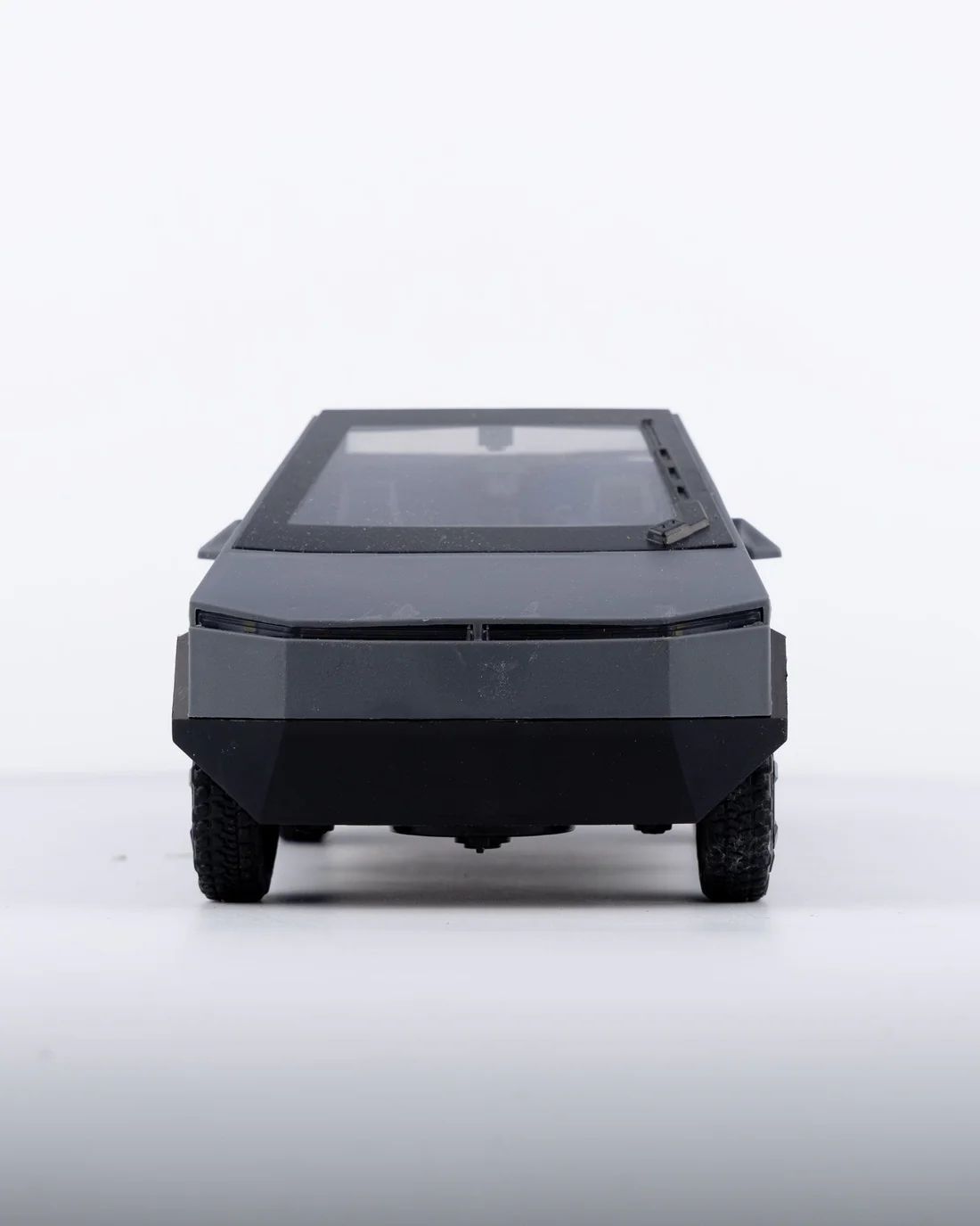 Tesla Cybertruck With Remote & Accessories Car Scale
