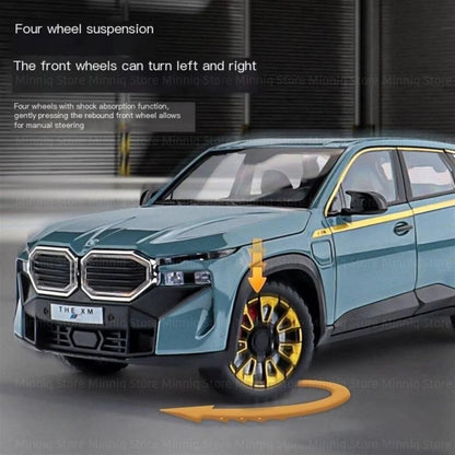 BMW XM 1:18 Diecast Scale Model Car