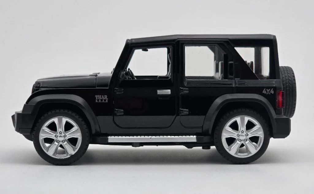 Thar Roxx Diecast Scale Metal Car